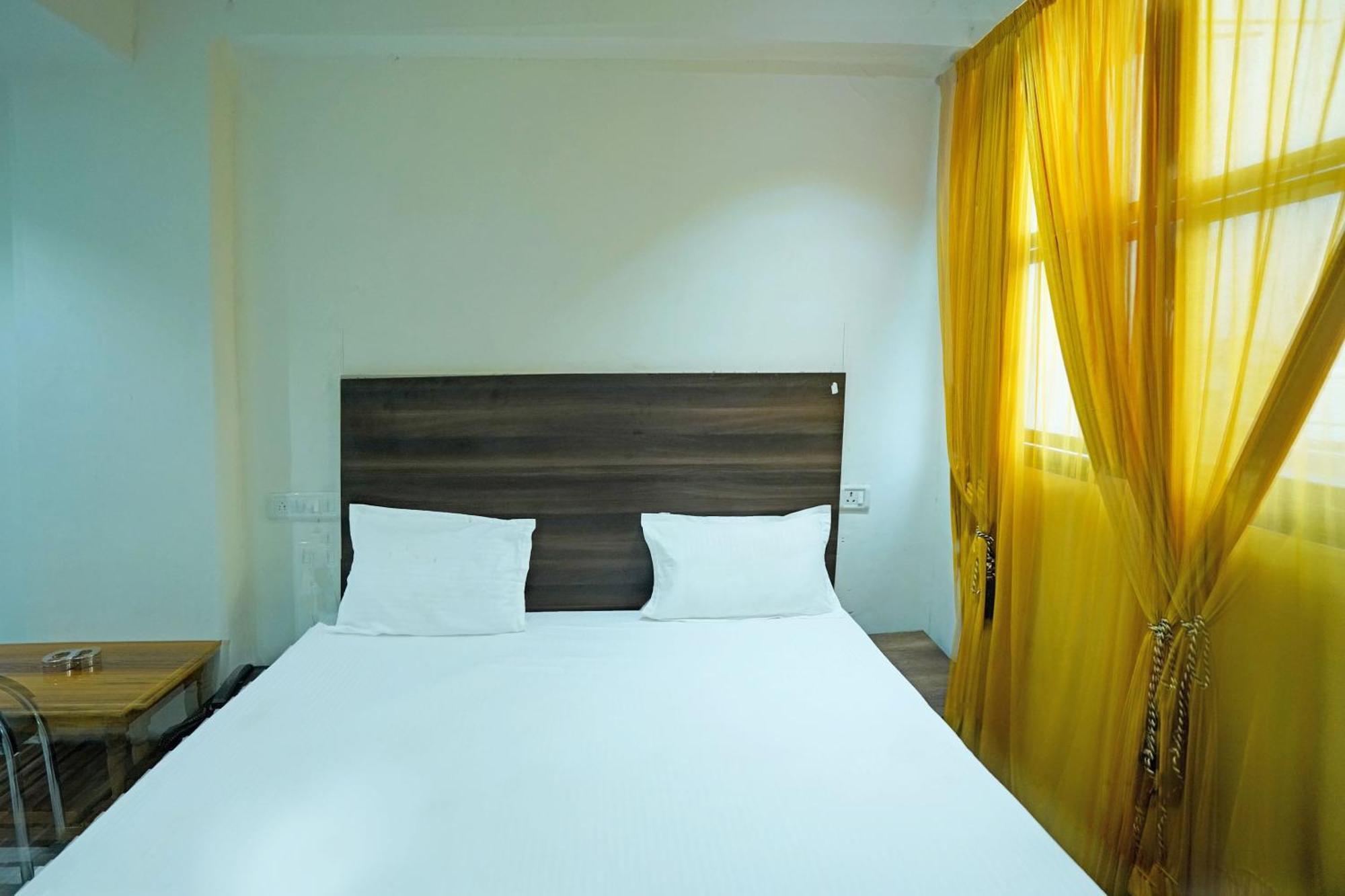 Rāipur Hotel O Ss Palace מראה חיצוני תמונה